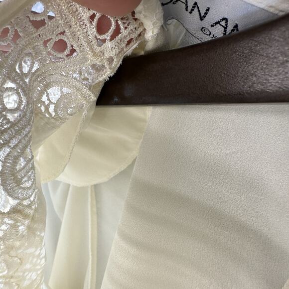 San Andre 1993 Womens Vintage Blouse Size 6 Lace Neck White Long Sleeve - Picture 12 of 16